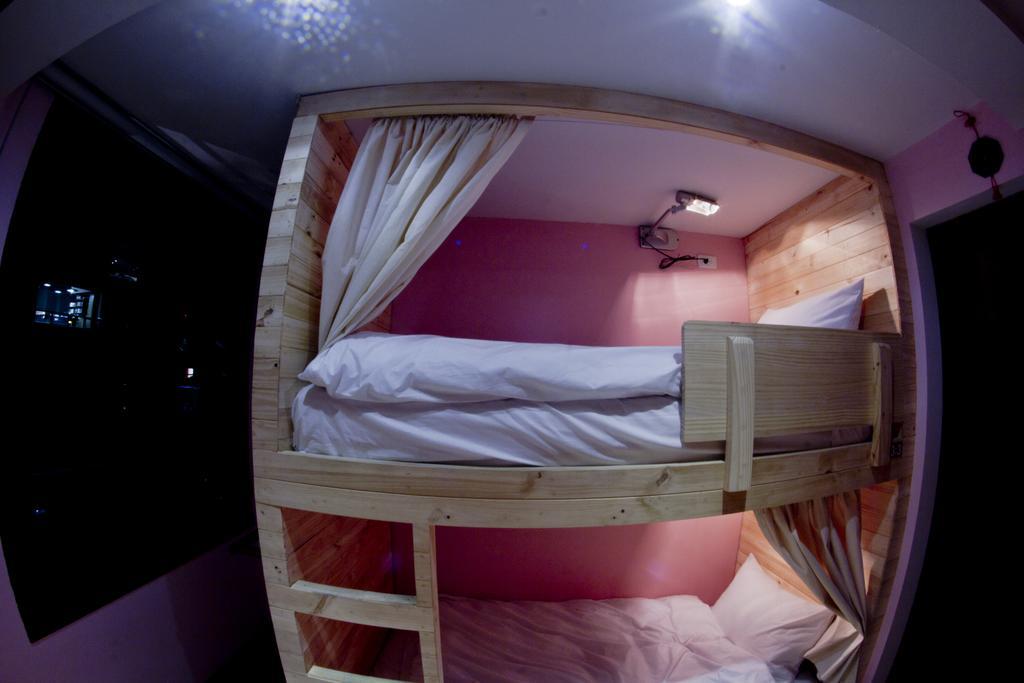 12:12 Hostels Bogotá Eksteriør billede