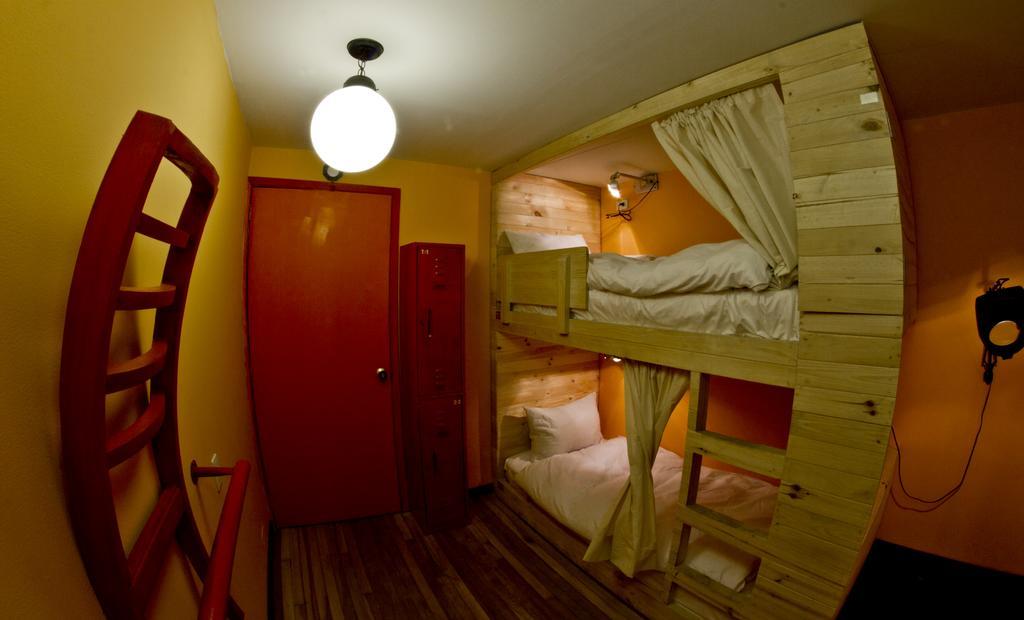 12:12 Hostels Bogotá Eksteriør billede