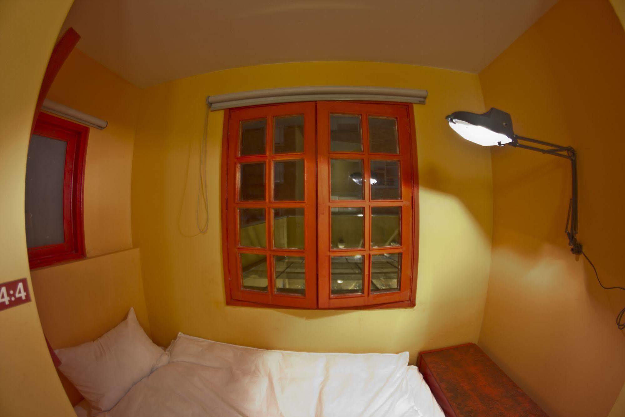 12:12 Hostels Bogotá Eksteriør billede